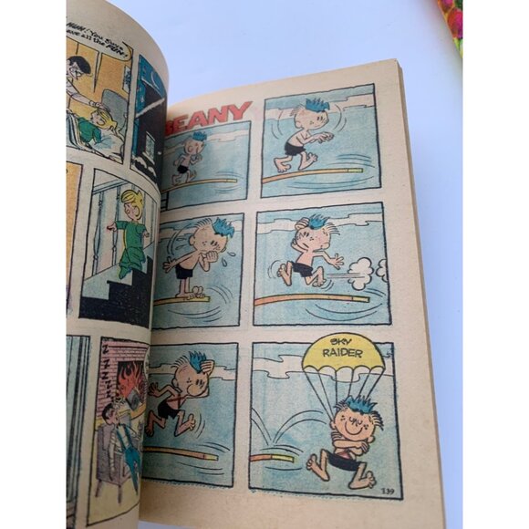 Dennis The Menace Pocket Full Of Fun No. 18 Comic Book 1969 Reprint Mass Market - Picture 5 of 11